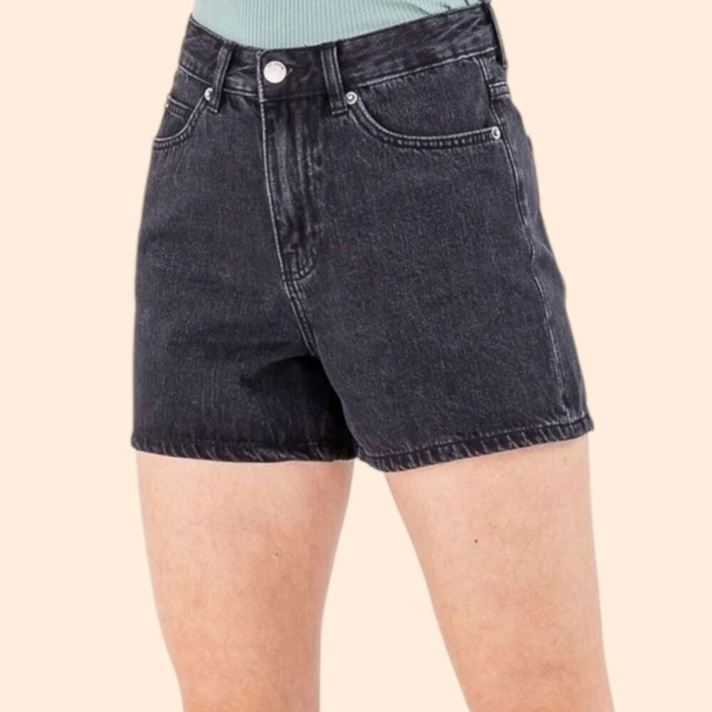 Dr. Denim Nora Jean Shorts